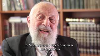 הרב אדלר בעדותו על הגירוש ברכבות מתוך הסרט "המשכיות בתוך השבר" – סיפורו של הרב סיני אדלר