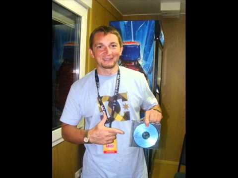 Deniz - Nem szimpla ficsőr (km Sub Bass Monster & FankaDeli)szöveg+letöltés