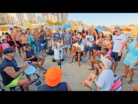 Pagode 90 na Praia - Farol das Estrelas / Tempo de Aprender / Tudo Fica Blue / Derê (Bloco Soweto)