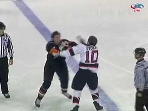 Garrett Klotz vs Myles Stoesz