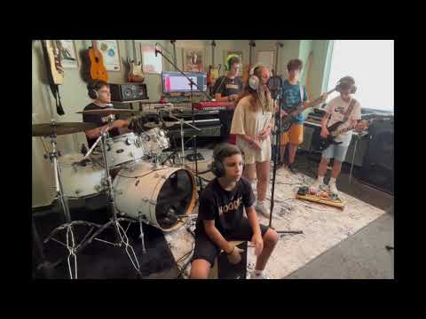 Hoodiz@LPstudio//Zombie