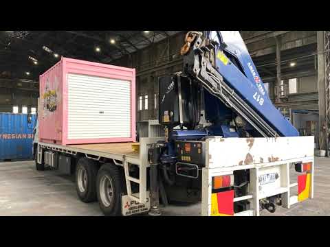 10ft Shipping Container - Graffiti Art