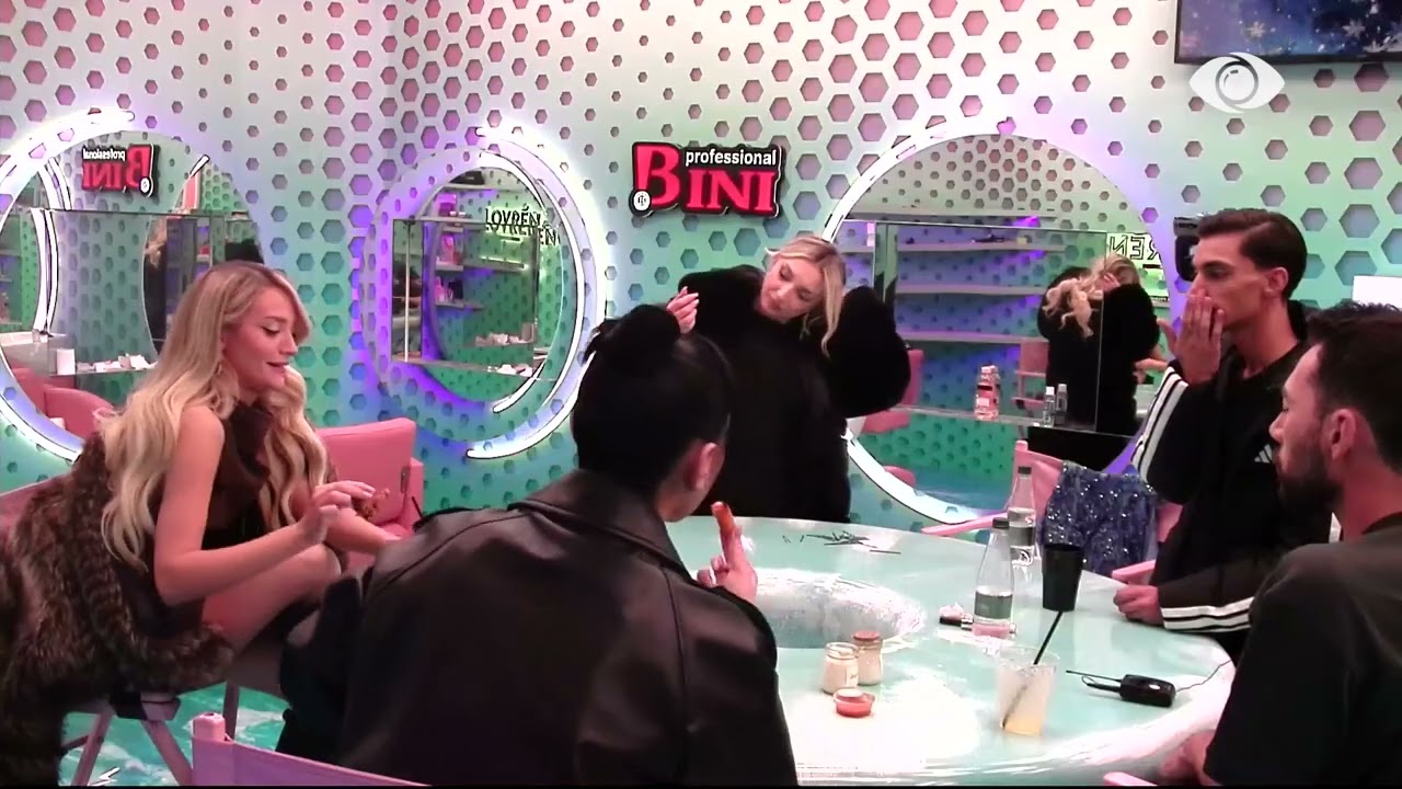 “Çfarë është dashuria për ty?”/ Selin diskuton me Juxhinin