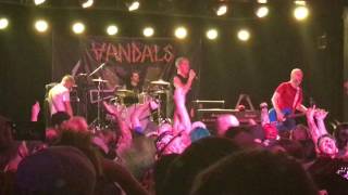 My Girlfriend&#39;s Dead -The Vandals, Punk Rock Bowling 17