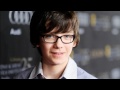 Asa Butterfield Teenage Dirtbag vs. Making Plans ...