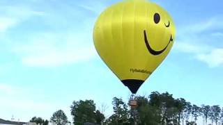 preview picture of video 'Up, up and away in Middletown'