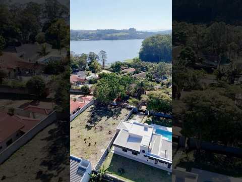 Casa em condomínio na cidade de Atibaia/SP - R$ 1.850.000,00