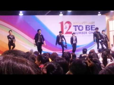 Nicholas Cover Infinite งาน "To Be Number 1"