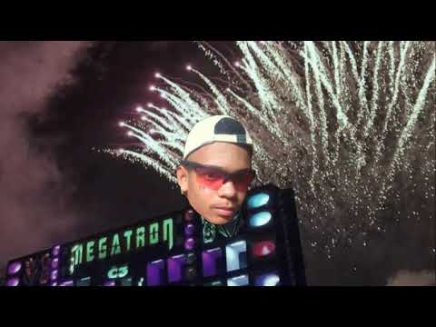 POCO POCO /FICA DE QUATRÃO - MCs PR e KITINHO MC 7BELO (DJ TH e DJ GEOVANNE)