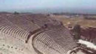 preview picture of video 'Amphitheatre in Hierapolis (Turkey)'