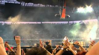 U2 Live Hannover 12.08.2010 Intro / Major Tom / Return of the stingray guitar HD
