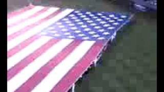 preview picture of video 'Giant American Flag on the field at Citizens Bank Park'