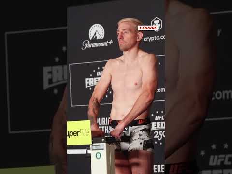 💪🏻 Les 14 combattants de l'UFC Freedom à la Maison Blanche ont validé le poids #mma #ufc #shorts