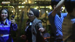 Download lagu JALAN DATAR VERSI MENCUG!!!AYUNG BERINDA & TEAM #LIVESOEYONOGALERY mp3