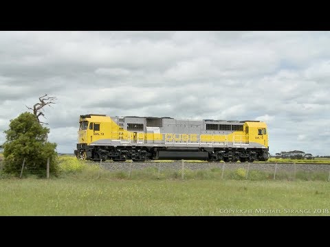 QUBE GML10 Light Engine At Gheringhap - PoathTV Australian Railways & Trains