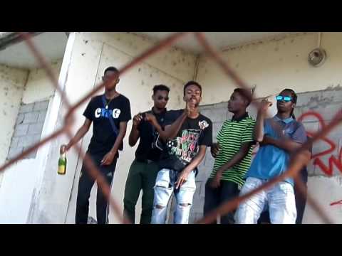Nofear X Tof massif "yo pas inmin nou"(officiel vidéo )