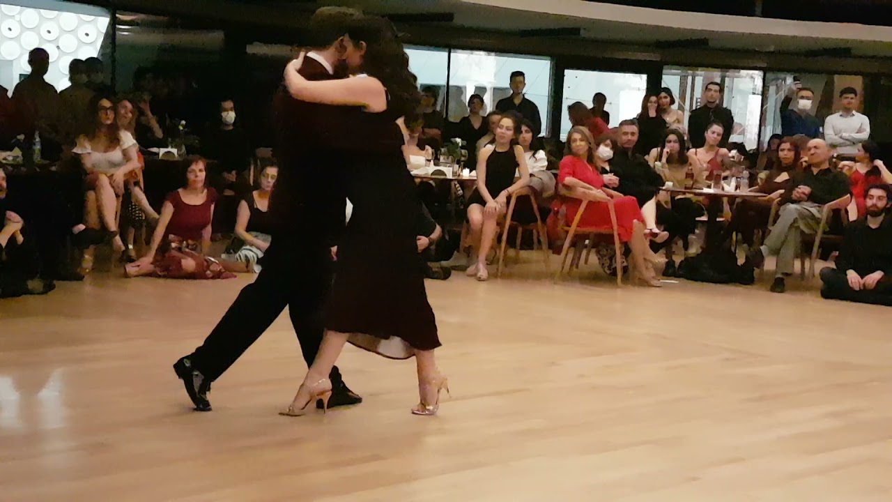 Video thumbnail for 2021 12 25 Milonga Sueno Eşref Tekinalp Vanesa Gauch 1/4