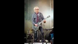 Foreigner by Prisoner of love.wmv