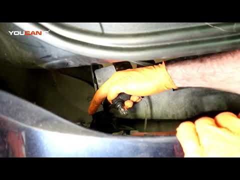 2009-2016 Volkswagen Tiguan - Rear Bumper and Reverse Light Replacement