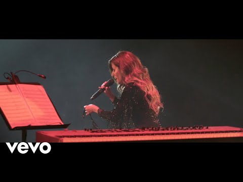 Porque Teimas Nesta Dor - Ana Moura