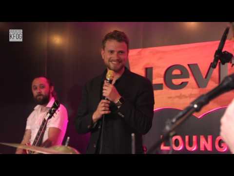 KFOG Private Concert: Flagship Interview