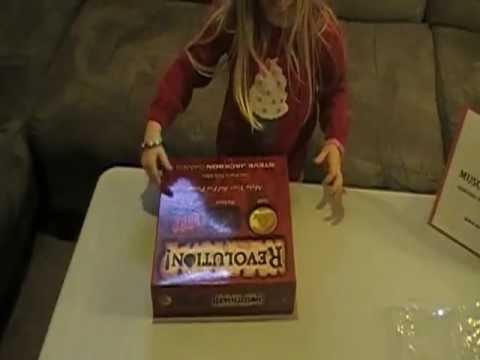  The Unboxings of a 4-year-old: #9 Revolution!