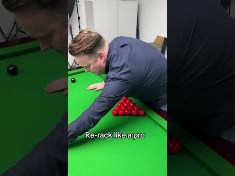 Who else re-racks like this? #snookeraddict #snookergame #snookerism