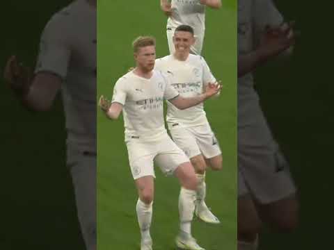 BOAS VINDAS? DE BRUYNE MARCA E 'IMITA' COMEMORAÇÃO DE HAALAND #Shorts