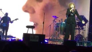 Fiorella Mannoia - Nessuna conseguenza