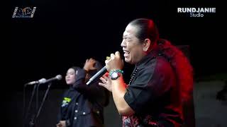 Download lagu AjP Multimedia - RESAH (Live Cover Erick Gondrong - Rundjanie Studio) mp3 Download lagu AjP Multimedia - RESAH (Live Cover Erick Gondrong - Rundjanie Studio) mp3