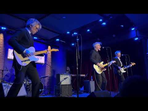 The Del Fuegos ‘Don’t run wild’ early show 12/21/2024