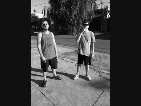 LOS BOWENS - DRUNK (Audio Oficial)