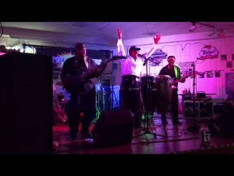 Kool and Together live at sports bar Victoria Texas