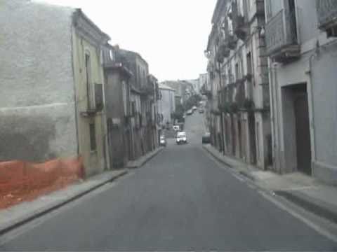 Nu pacciu e menu a Girifalco.....e na fontana.