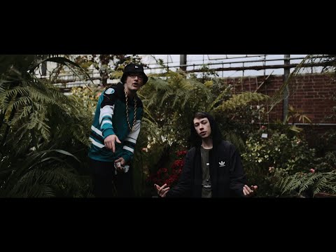 Juicy Gay ft. LGoony - Sace Sace Remix (Official Video)