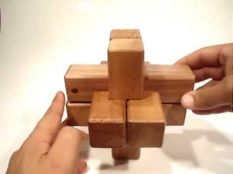 cruz de malta wooden puzzle