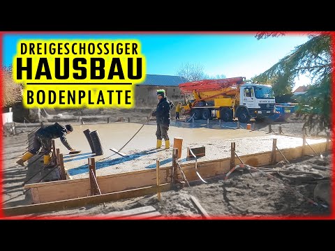 GEDÄMMTE BODENPLATTE - Schalung Bewehrung & Beton! | DREIGESCHOSSIGES HAUS #03 | Home Build Solution