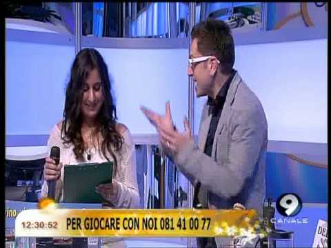 Giusy Muoio collabora durante il Quiz Musicale - Studio Mattina 9/04/13