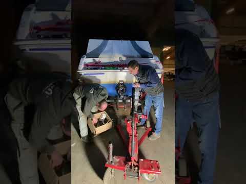 Sterndrive Komplett-Service: Diese Schäden kosten euch VIEL Geld | Bootsdoktor