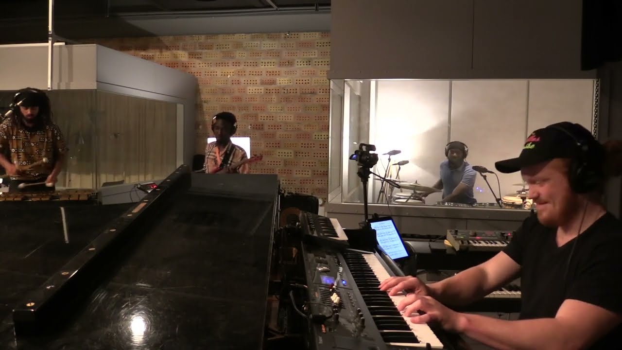 Jaliya - Keep On Going (Live at Jazz Institut Berlin)