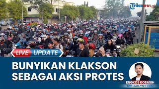 Pemudik Ngamuk Bunyikan Klakson gegara Tak Kuat Antre Berjam-jam di Pelabuhan Ciwandan Cilegon