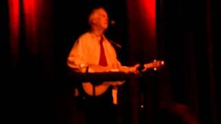 Big cheese burgers and and good French Fries   Gurf Morlix at The High Dive