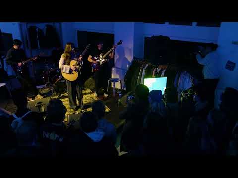 bogi smalls - treading lightly - live @ grunnsonic 2025