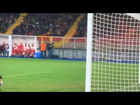 Goal di Falco pazzesco Lecce-Torino 3-0
