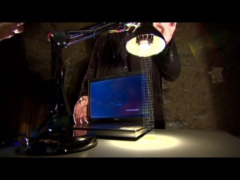 YouTube video about: Which network type uses light pulses to transmit data?