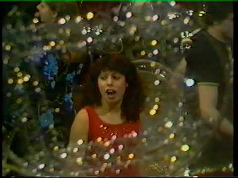 Raimonds Pauls – Jānis Peters „Atceries gan”.