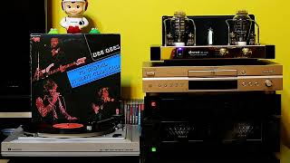 比吉斯合唱團 Bee Gees  ~  Never Been Alone