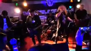 Video THE RUMBLE OF SKULLS - live (MarVaKLUB UL)