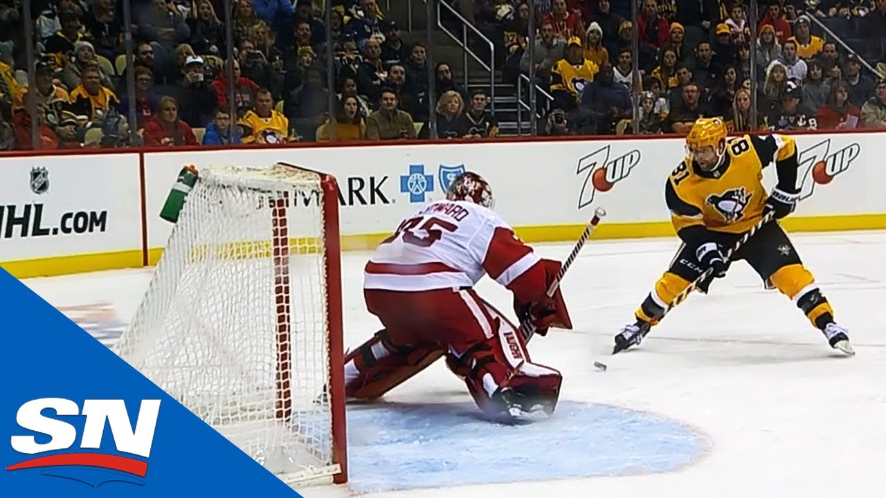 Vidéo: Phil Kessel et la FEINTE du jour...