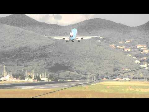 MD 11 go around St. Maarten